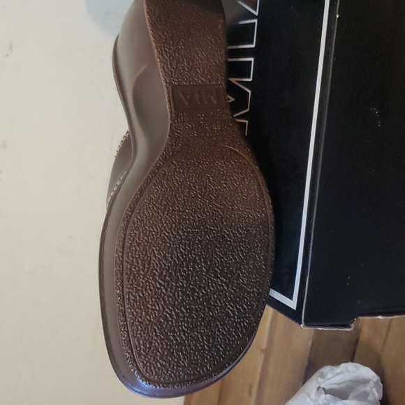MIA MADGE wedges size 8M brand new in box - Picture 5 of 6